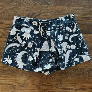 Zara mini shorts in size S